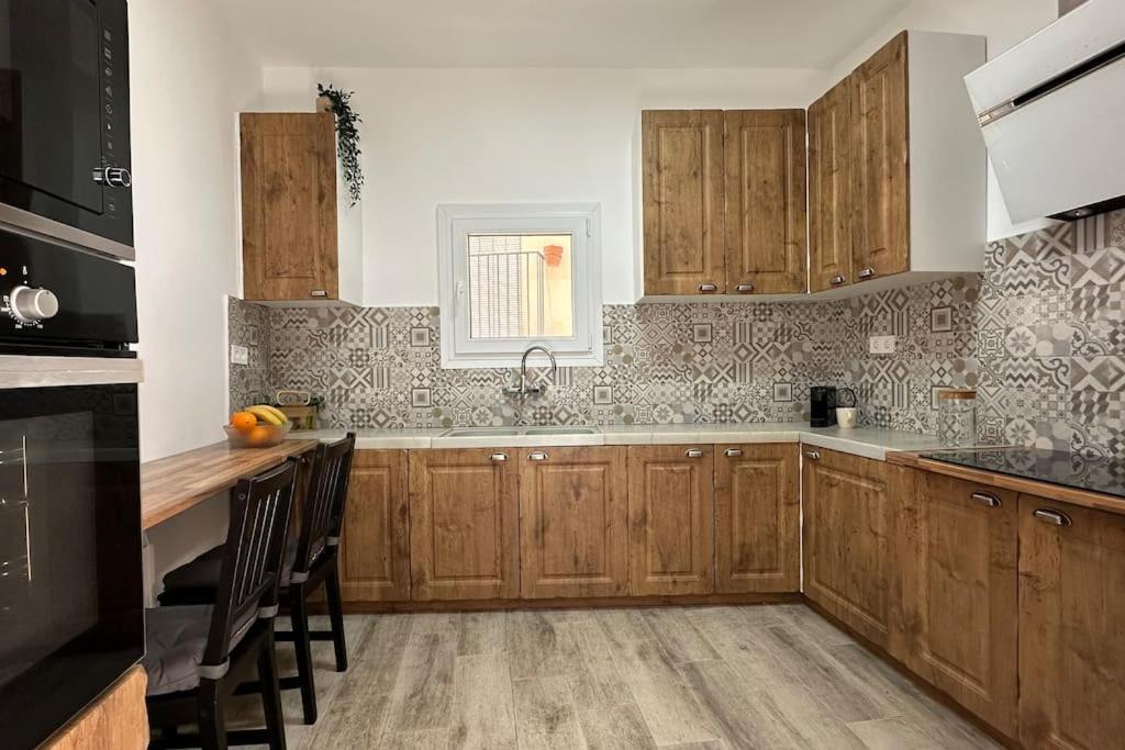 Habitacion Montgros En Casa Cami De Les Aiguees Monistrol De Montserrat Zewnętrze zdjęcie
